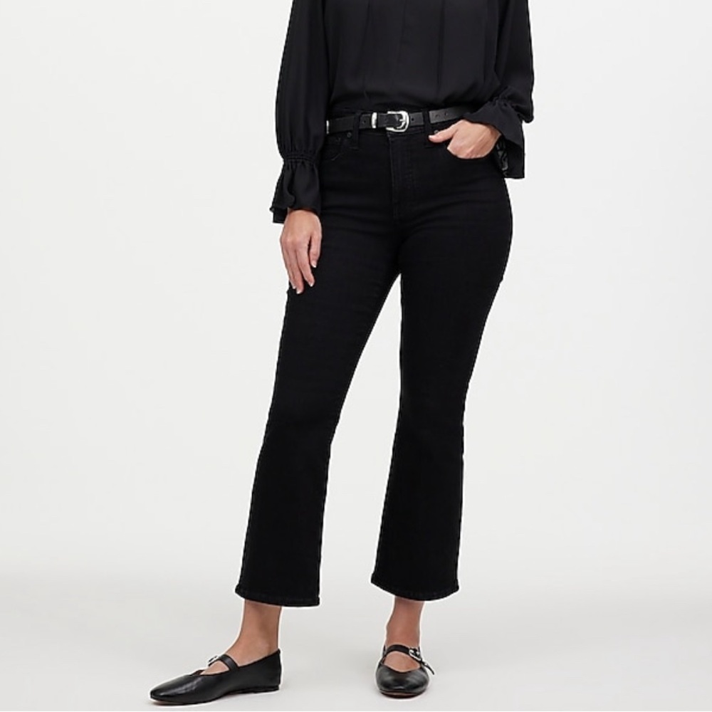 Madewell Black Mid-Rise Kick Out Jeans - Size 31